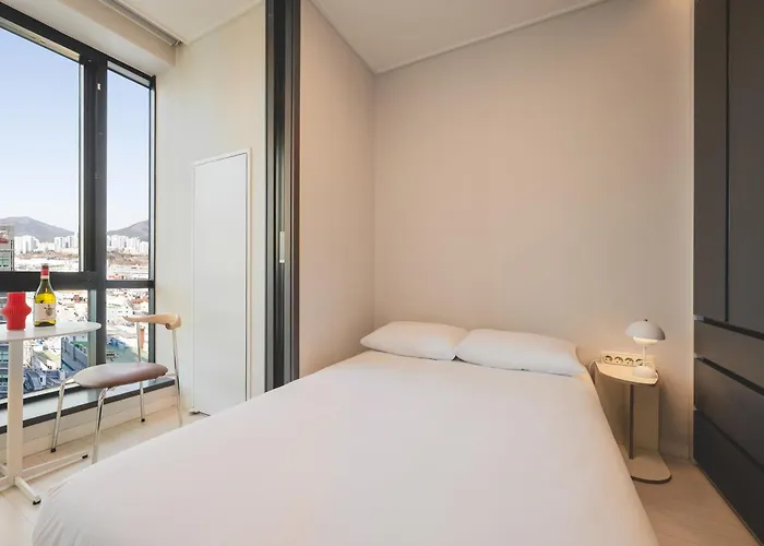 Apartment Gem Seomyeon Busan